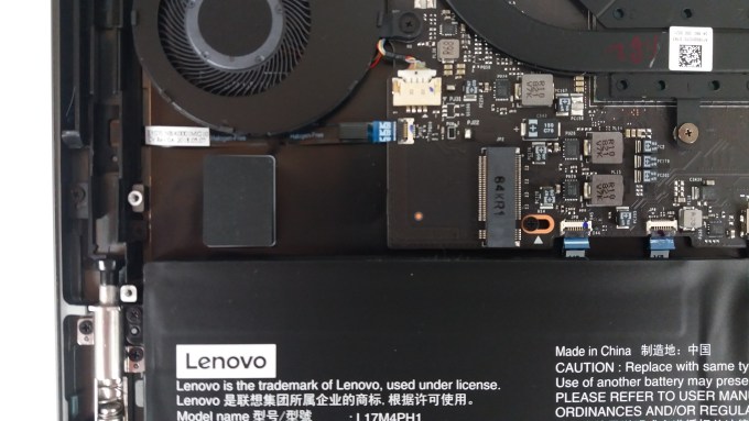 Ranura y SSD M.2 de Lenovo Yoga C930