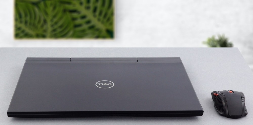 Dell G7 17 7700 vista de perfil